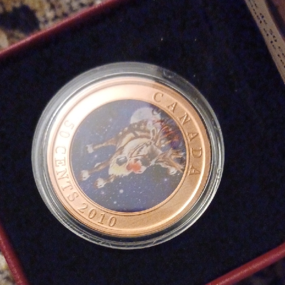 Royal Canadian Mint 50 Cent Coin - Santa & Rudolph Hologram 2010